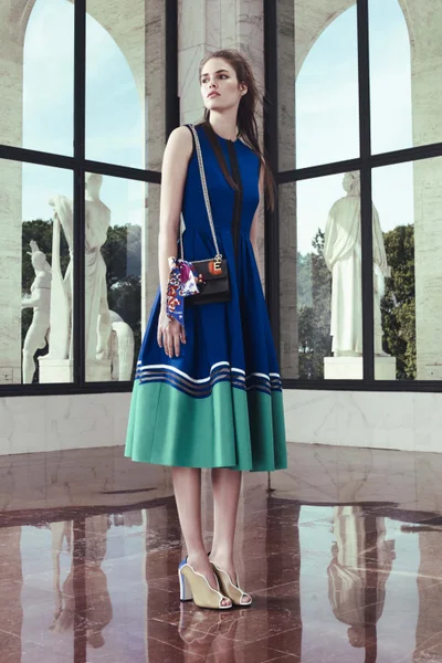 Look 30